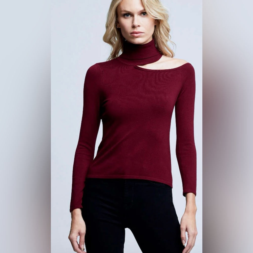Cyrus Cutout on Shoulder Sweater Knitted Top Long Sleeve Women’s Large Black New